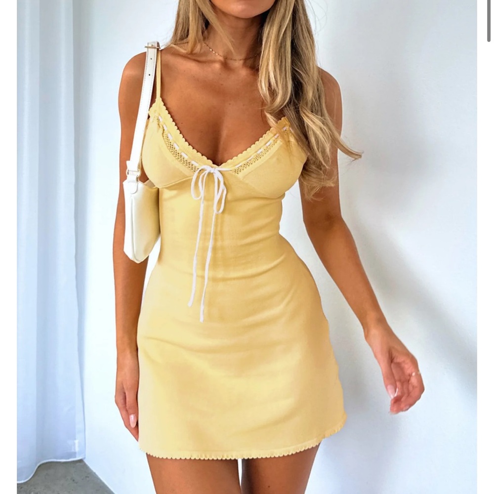 White Fox Boutique For You Love Lemon Yellow Mini Dress XS NWOT